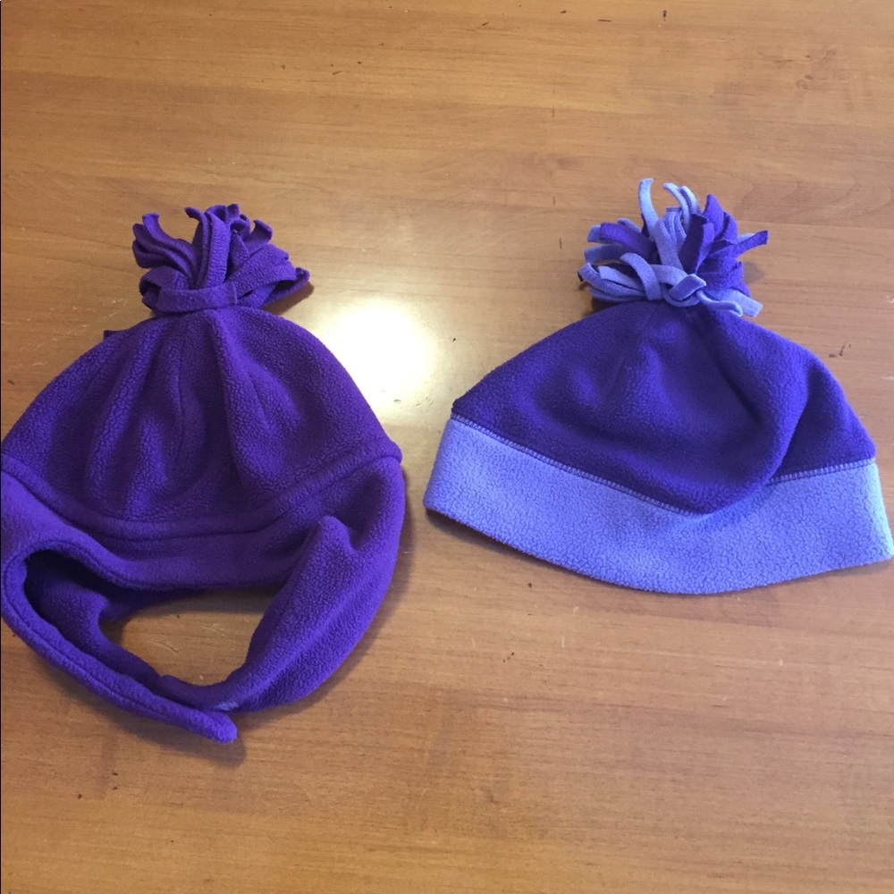 Lot of 2 Fleece Hats